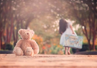 We should not walk by sight